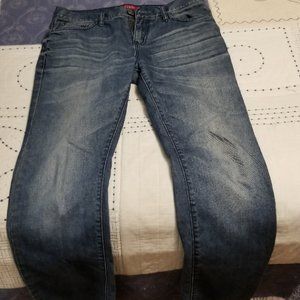 GUESS DelMar style jeans